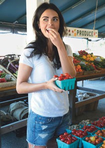 Beach Bites with Katie Lee